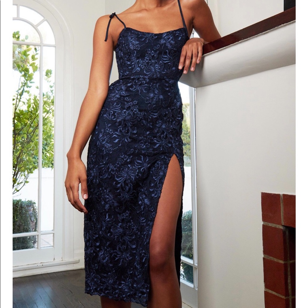 NWT V Chapman Navy Lace Dress